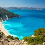 Canova Mesovounia (Kefalonia)